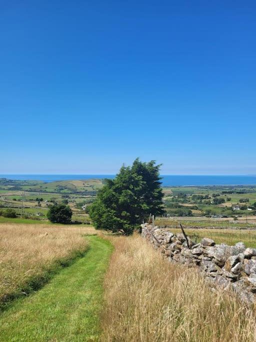 Amazing Coastal & Sunset Views In Eryri Villa Llanllyfni Exterior photo